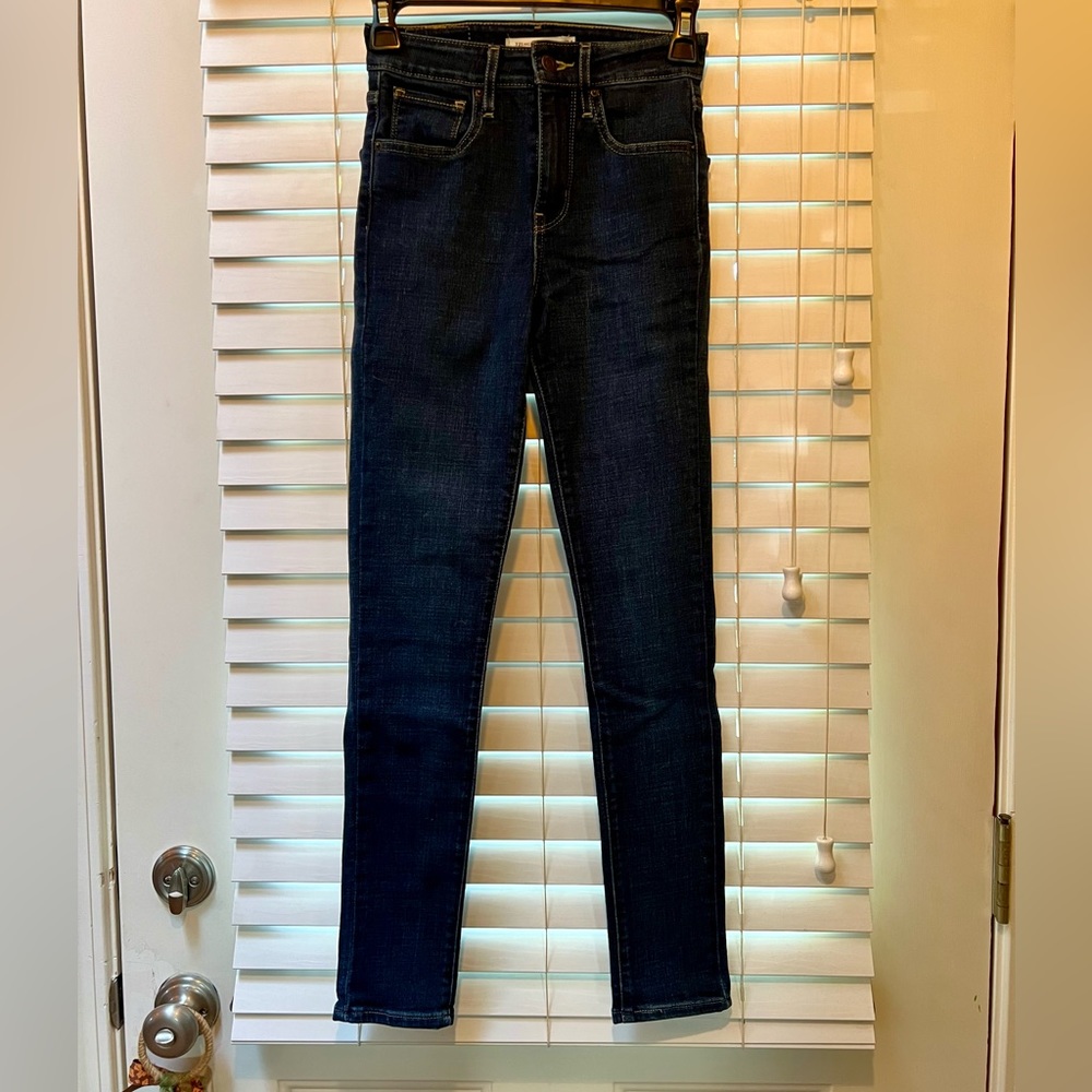 Levi’s High Rise Skinny Jeans